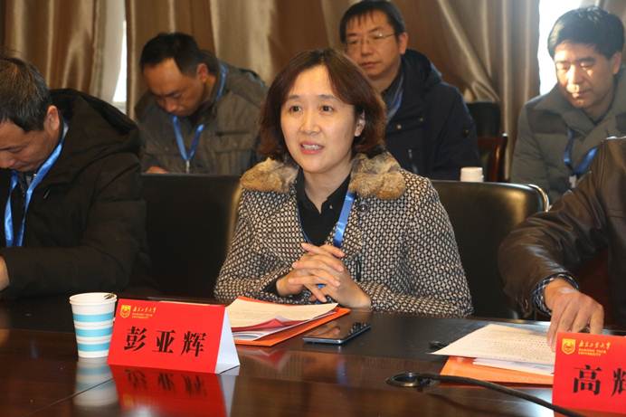 说明: D:\米兰体育(中国)\工会工作\教代会\2021教代会\教代会照片\IMG_4672.JPG 说明: D:\米兰体育(中国)\工会工作\教代会\2021教代会\教代会照片\IMG_4672.JPG